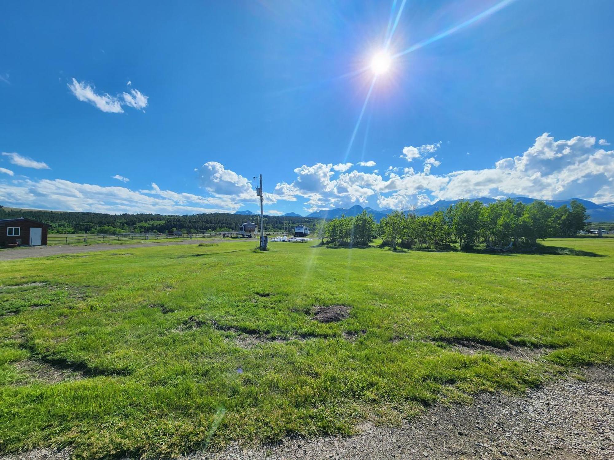 Circle R Motel East Glacier Park Village Екстериор снимка